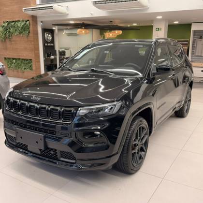 JEEP COMPASS 2.0 HURRICANE TURBO FLEX BLACKHAWK AT9 JEEP COMPASS 2.0 HURRICANE TURBO FLEX BLACKHAWK AT9